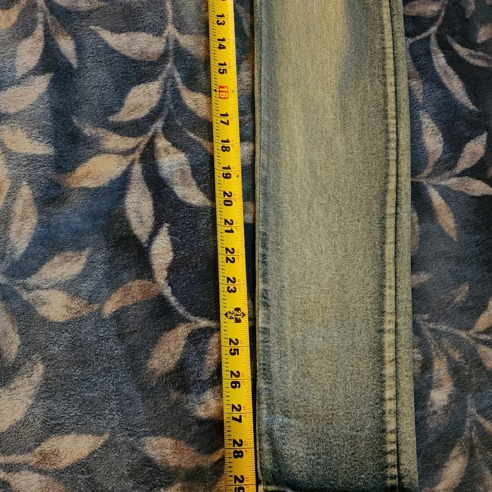 Jeans - Picture 5 of 8